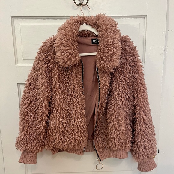 Zara fuzzy pink TRF jacket - Picture 3 of 4